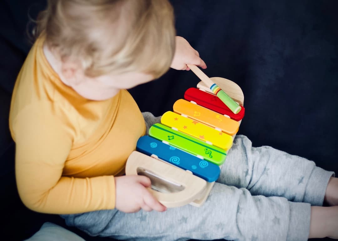 Music & play
